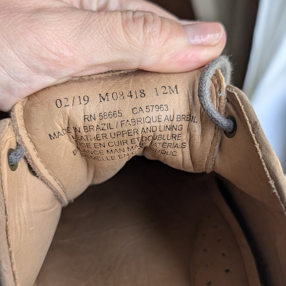 1901 tan nubuck shoes, size mens 12 - Picture 3 of 7